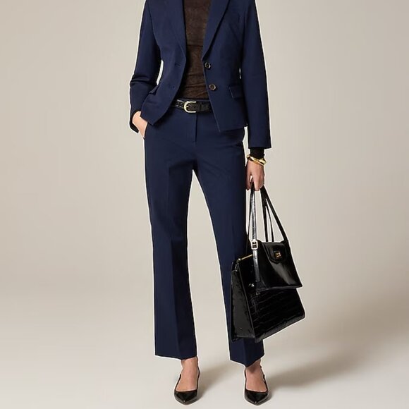 J. Crew Pants - J. Crew Kaya pant in bi-stretch cotton blend Womens Size 6 Navy Blue